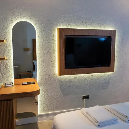 Zena Adults Only Otel Alaçatı